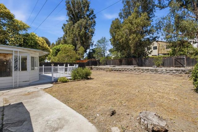3181 Maddux Drive, Palo Alto, CA 94303