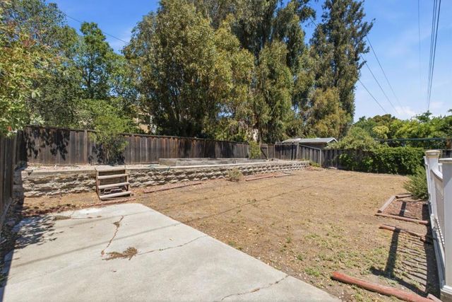 3181 Maddux Drive, Palo Alto, CA 94303