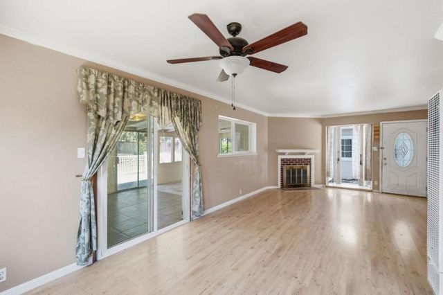 3181 Maddux Drive, Palo Alto, CA 94303