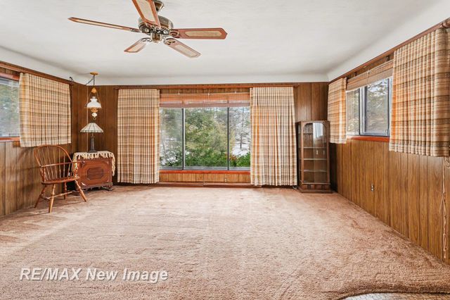 540 S Hemlock Road, Richland Twp, MI 48626