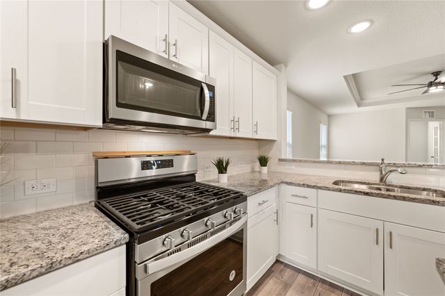 945 Shire Avenue, Haslet, TX 76052