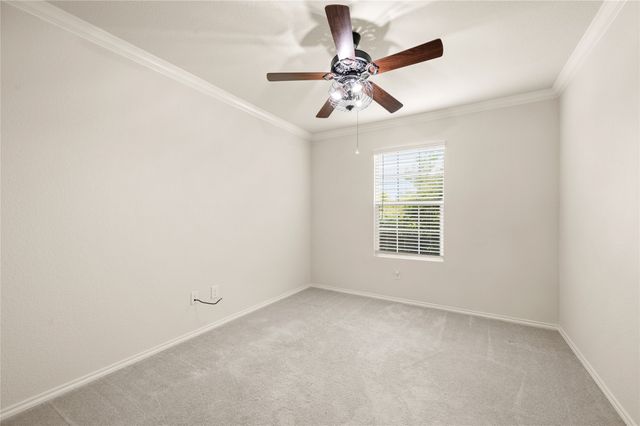 945 Shire Avenue, Haslet, TX 76052