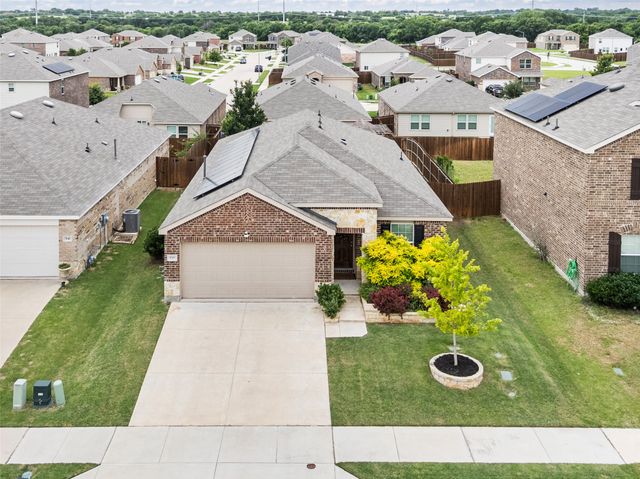 945 Shire Avenue, Haslet, TX 76052