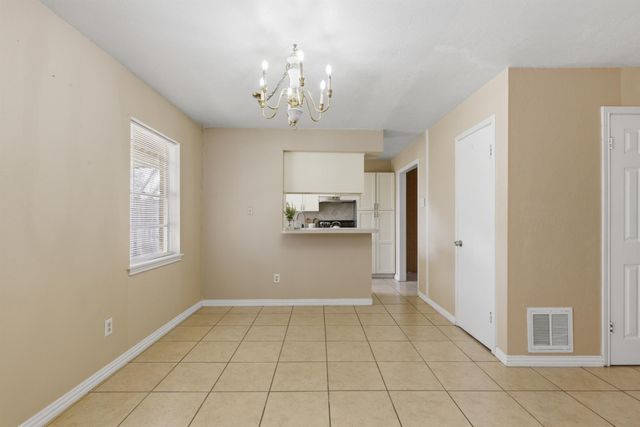 13627 Greenway Drive, Sugar Land, TX 77498