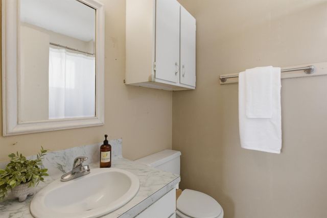 13627 Greenway Drive, Sugar Land, TX 77498