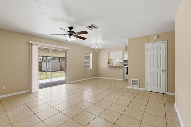 13627 Greenway Drive, Sugar Land, TX 77498