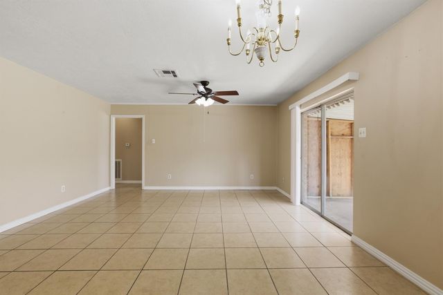 13627 Greenway Drive, Sugar Land, TX 77498