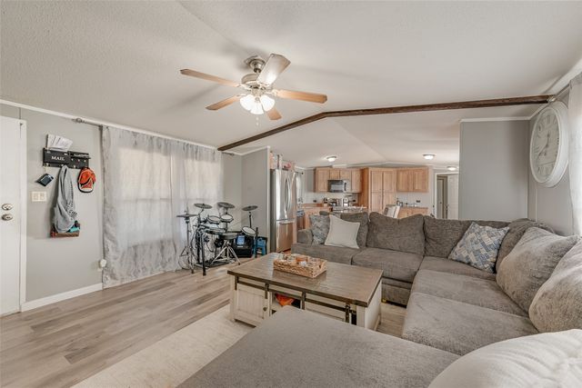4233 W Fm 917, Joshua, TX 76058