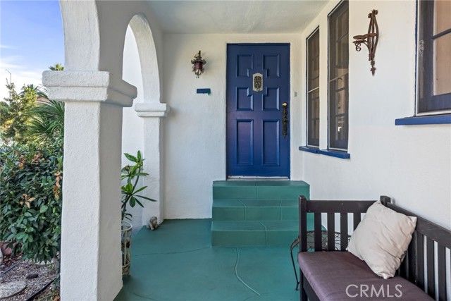2431 S Holt, Los Angeles, CA 90034