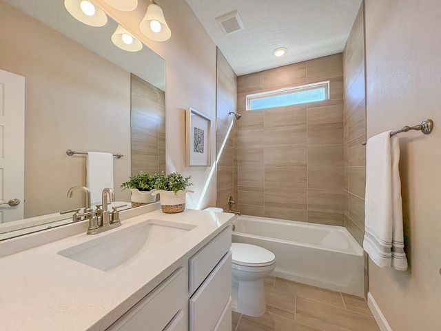 5109 Traditions Place, Santa Fe, NM 87507