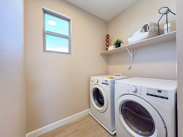 5109 Traditions Place, Santa Fe, NM 87507