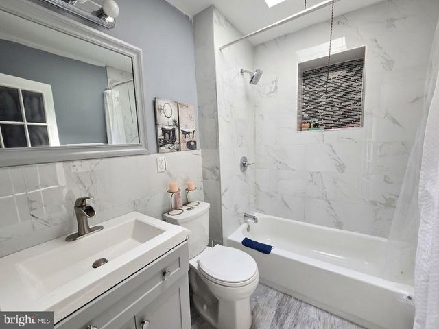 436 E ELEANOR ST, Philadelphia, PA 19120