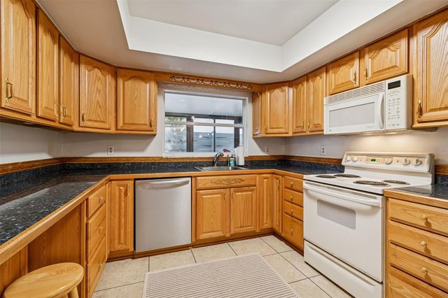 2618 CEDAR VIEW COURT 95B, Clearwater, FL 33761