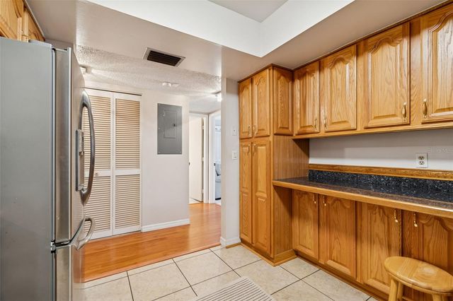 2618 CEDAR VIEW COURT 95B, Clearwater, FL 33761