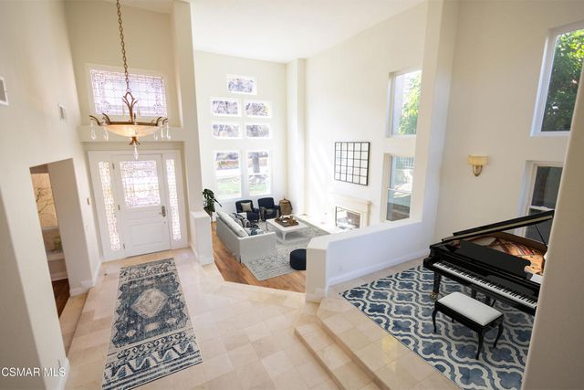32715 Pacifica Court, Westlake Village, CA 91361