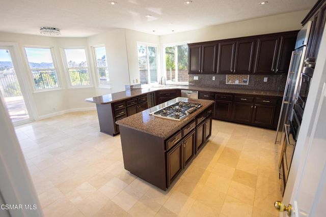 32715 Pacifica Court, Westlake Village, CA 91361