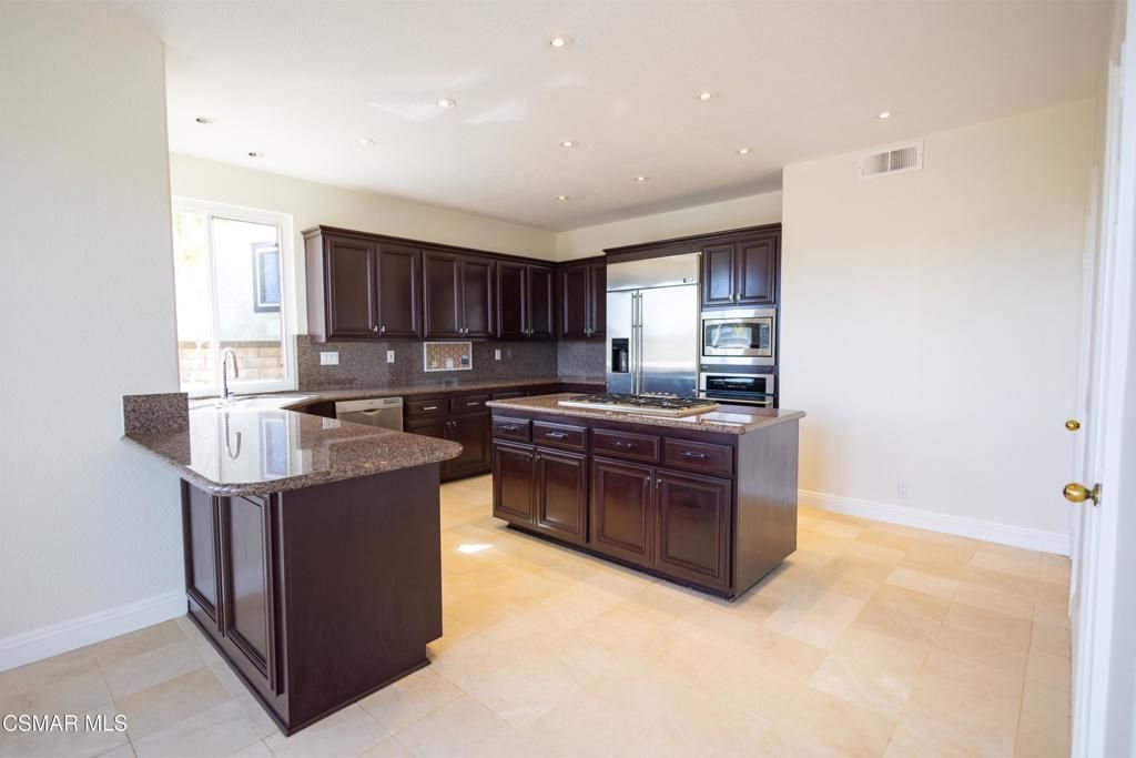 Image 21 of property listing at 32715 Pacifica Court, Westlake Village, CA 91361