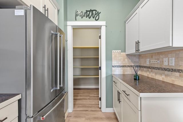 4718 S Lapwai Ln, Spokane Valley, WA 99206