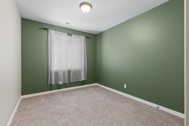 4718 S Lapwai Ln, Spokane Valley, WA 99206