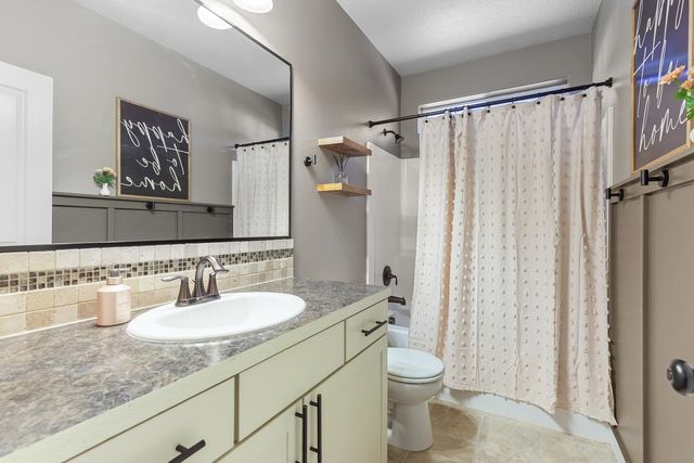 4718 S Lapwai Ln, Spokane Valley, WA 99206