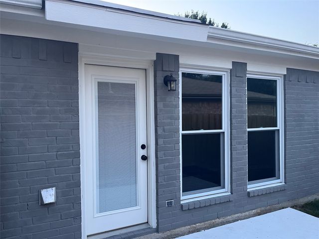 10248 Westward Drive, Fort Worth, TX 76108