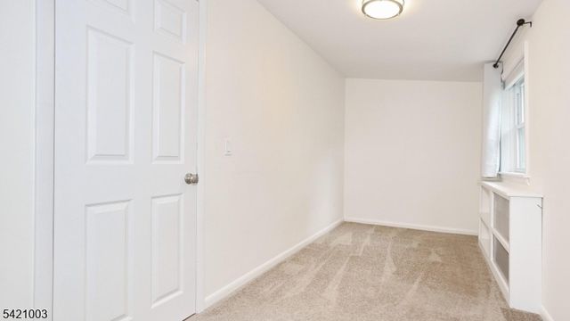 26 Mohawk Ave, Parsippany-troy Hills Twp., NJ 07034
