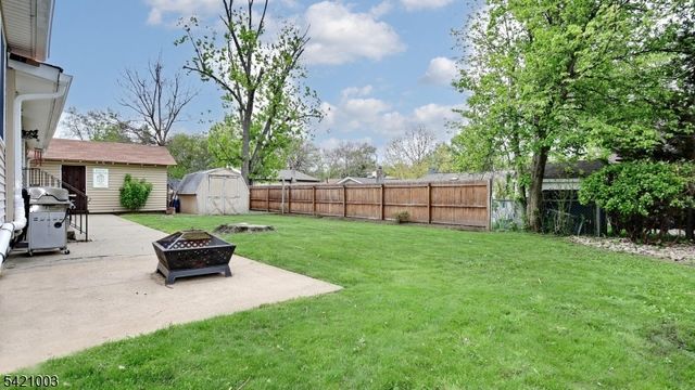 26 Mohawk Ave, Parsippany-troy Hills Twp., NJ 07034