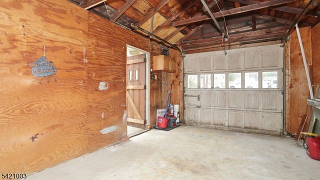 26 Mohawk Ave, Parsippany-troy Hills Twp., NJ 07034