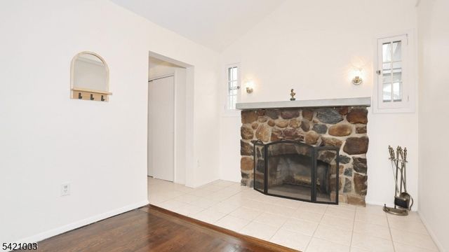 26 Mohawk Ave, Parsippany-troy Hills Twp., NJ 07034