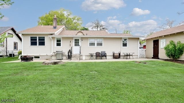 26 Mohawk Ave, Parsippany-troy Hills Twp., NJ 07034