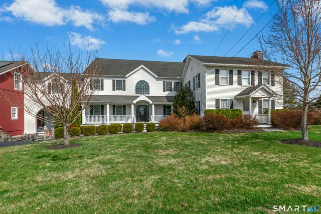 109 Long Meadow Hill Road, Brookfield, CT 06804