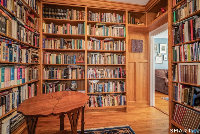 109 Long Meadow Hill Road, Brookfield, CT 06804