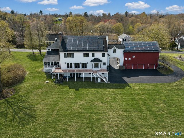 109 Long Meadow Hill Road, Brookfield, CT 06804