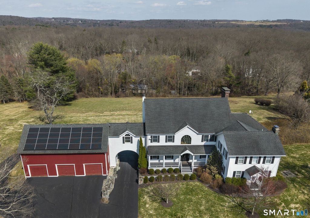 109 Long Meadow Hill Road, Brookfield, CT 06804