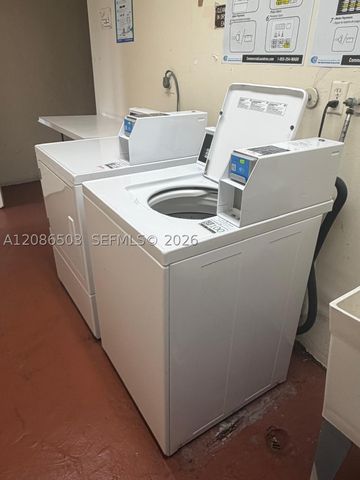 400 S Hollybrook Dr 306, Pembroke Pines, FL 33025