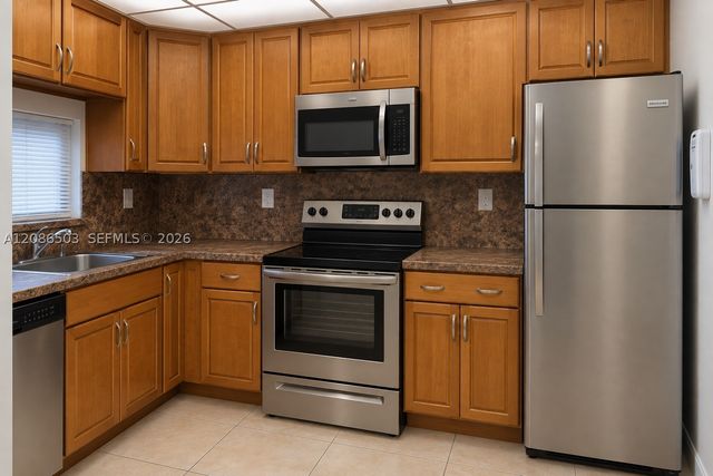 400 S Hollybrook Dr 306, Pembroke Pines, FL 33025