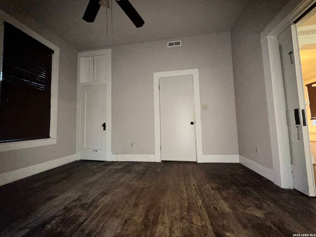 318 Chicago Blvd, San Antonio, TX 78210