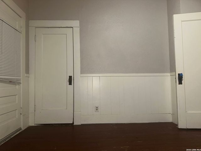 318 Chicago Blvd, San Antonio, TX 78210