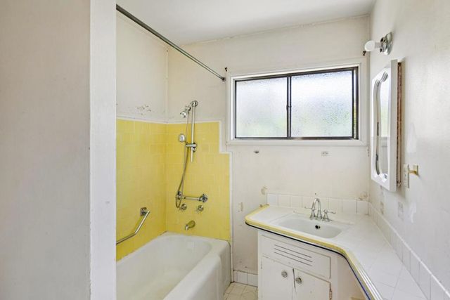 158 Walter Hays Drive, Palo Alto, CA 94303