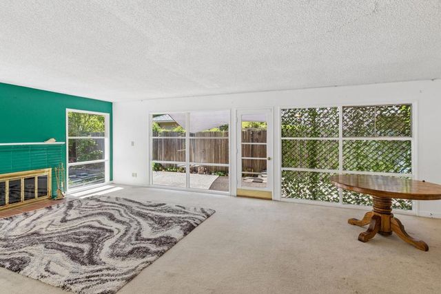 158 Walter Hays Drive, Palo Alto, CA 94303