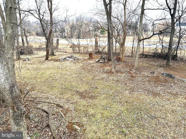 52 MORGAN ST, Inwood, WV 25428