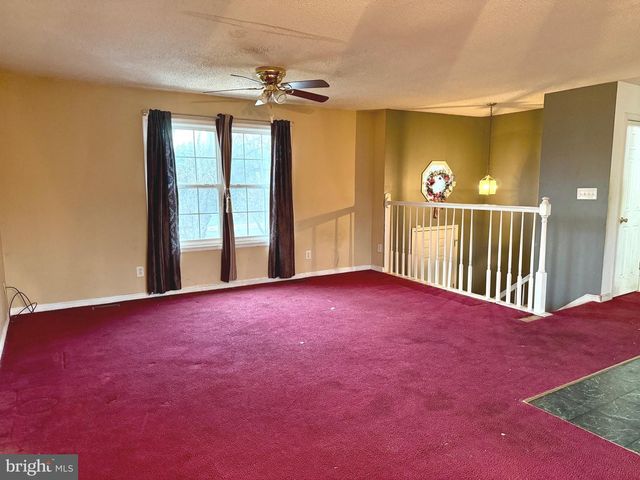 52 MORGAN ST, Inwood, WV 25428