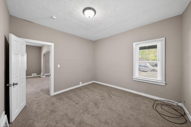 2319 E Avenue, Council Bluffs, IA 51501