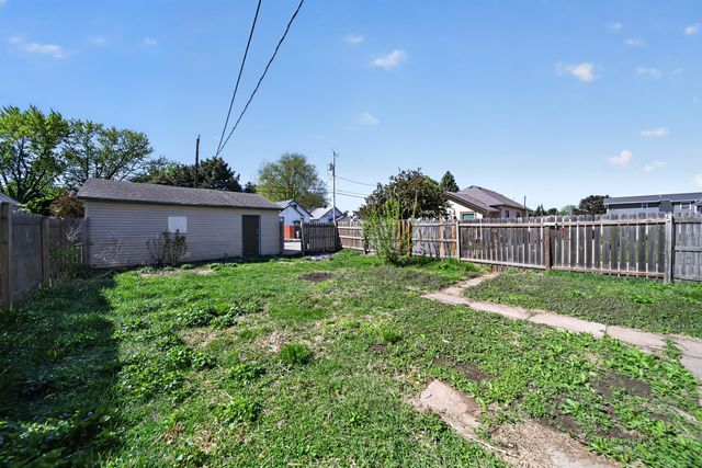 2319 E Avenue, Council Bluffs, IA 51501