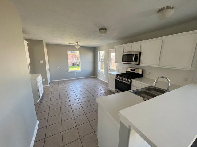 19451 Nasworthy Drive, Tomball, TX 77375