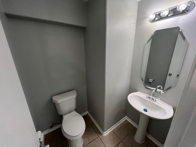 19451 Nasworthy Drive, Tomball, TX 77375