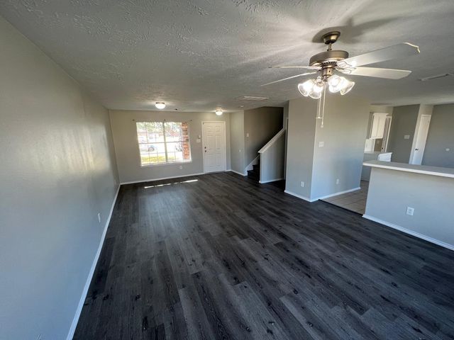 19451 Nasworthy Drive, Tomball, TX 77375