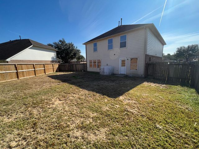 19451 Nasworthy Drive, Tomball, TX 77375