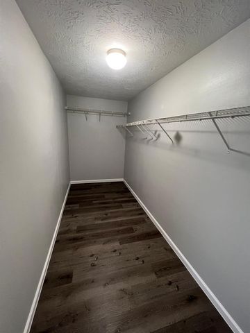 19451 Nasworthy Drive, Tomball, TX 77375