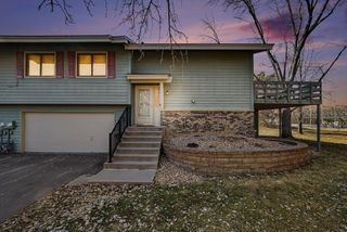 11115 Vessey Circle, Bloomington, MN 55437